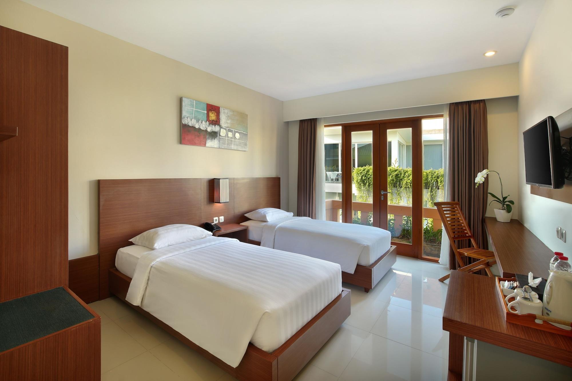 Bali Chaya Hotel Legian Esterno foto